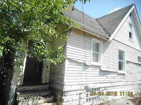 19357 Greeley (4)_m.jpg